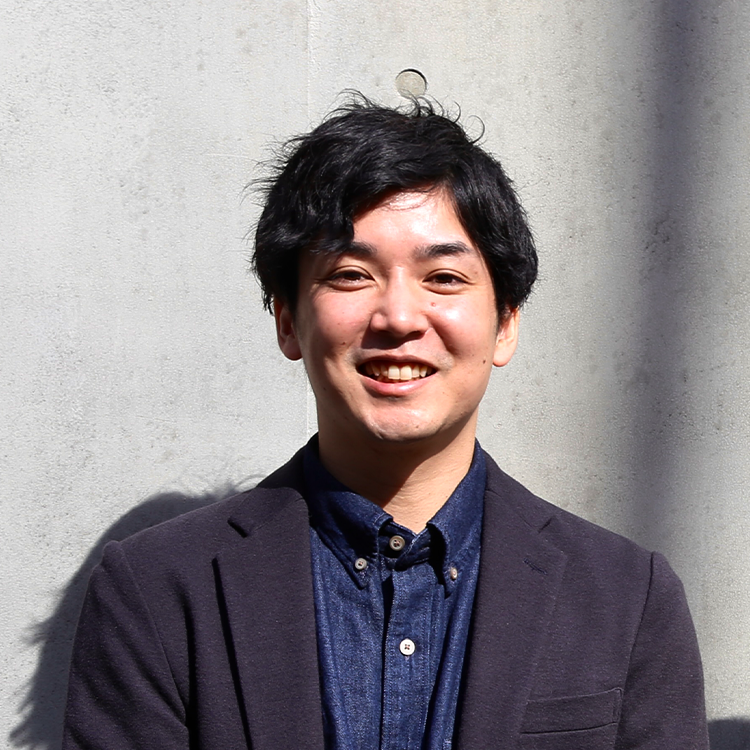 佐藤卓也